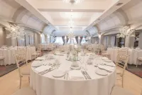 Castle Arch Hotel Hotels in Navan