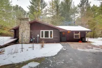 Family Gem Near the Chain of Lakes in Eagle River! - 2-Star