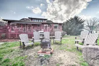 Damascus Home w/ Fire Pit & Views, Walk to Shops! - parking