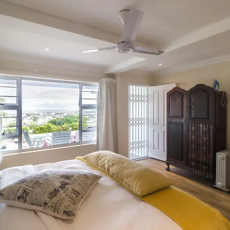 The Lookout Guest House