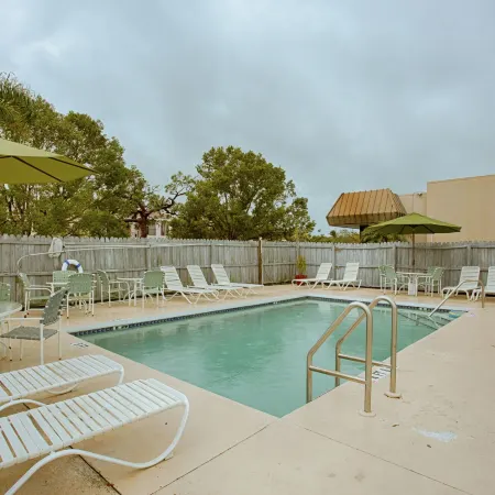 Island Breeze Inn - Venice