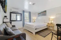 The Inn at Southport Hotels in Smithville