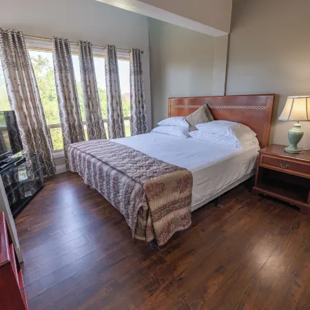 Sauble Beach Lodge
