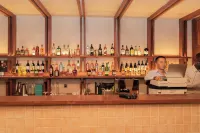Entikko Safari Lodge - bar