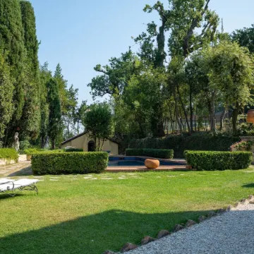 La Loggia Historic Resort