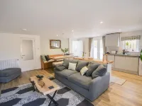 Abode Hotels in Axminster