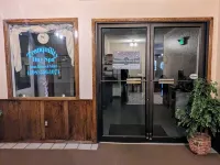 The Brooks Hotel Restaurant and Lounge Hotels in Kellogg
