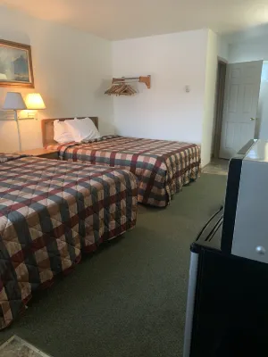 Marina Motel