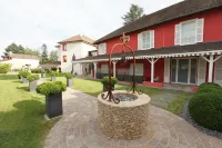Les Maritonnes Parc & Vignoble Hotel a Chaneins
