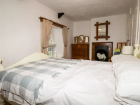 Destiny Cottage Hotels in Boscastle