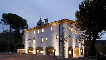 B&B la Rectoria de Sant Miquel de Pineda Отели в г. Лес-Планес-д'Остолес