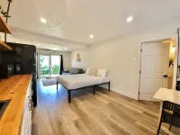Cowichan Lake Cottages -Riverside Hotels in Lake Cowichan