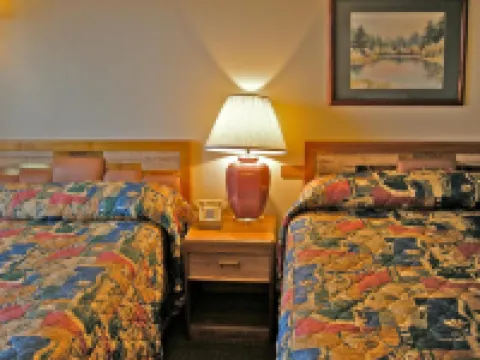 Royal Motor Inn Hotels in Union County
