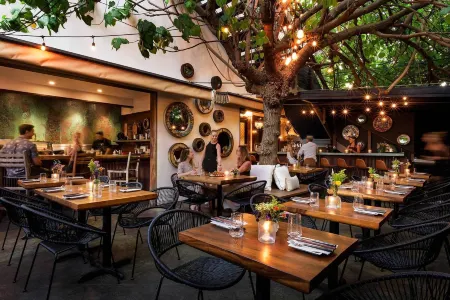 Paia Inn Отели рядом с достопримечательностью «Paia»