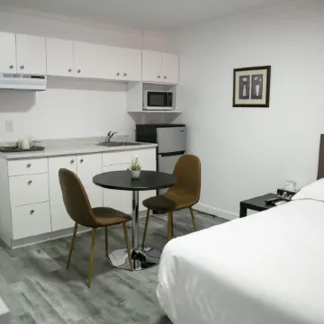 Westview Centre Motel Ltd