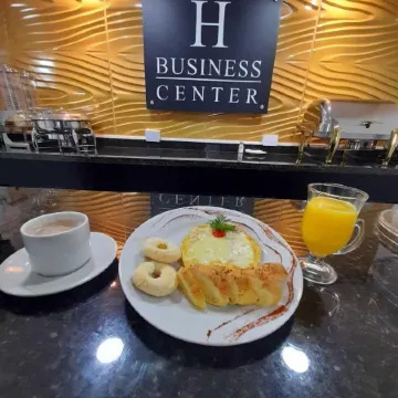 Hotel Business Center