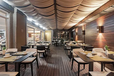 Full Jazz by Slaviero Hotéis Отели в г. Куритиба