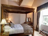 Brigands Inn Hotels in Machynlleth