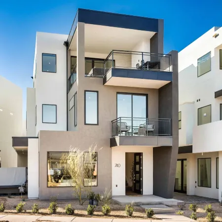 Palm Desert Oasis 5 Bedroom Home