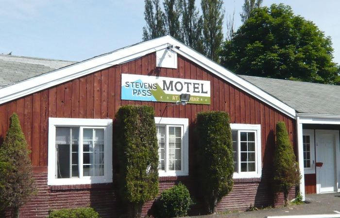 Stevens Pass Motel
