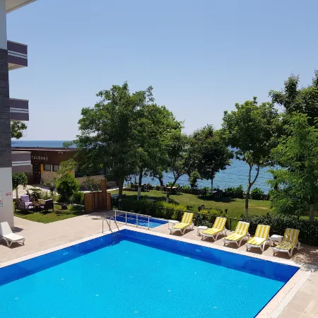 Troas Beach Hotel