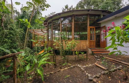 Pacoche Lodge & Reserve