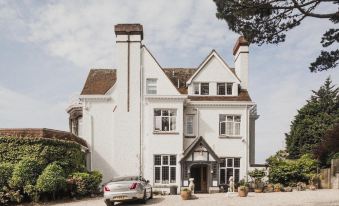 Merchants Manor Spa - Housity