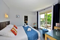 Hotel de Compostelle Hotels in Marquay