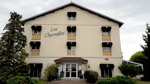 Logis les Charmilles Chalon-Sur-Saône Sud Hotel a Saint-Boil