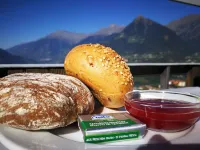 Schenna Garni Eden Bed & Breakfast - servizio colazione