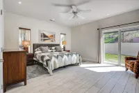 Spacious Mesquite Getaway - 1/2 Mi to Golf Course - parking