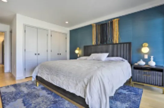 Luxury Long Beach Villa with Ocean Views!