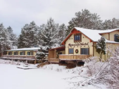 Riverside Motel Hotels in Sawyer County