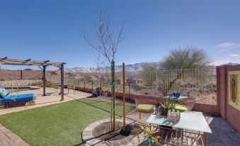 Tucson Home w/ Private Pool & Mountain Views!