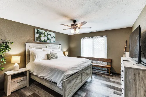 Modern Rapid City Duplex w/ Yard: 5 Mi to Downtown - Lejligheder