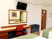 Hotel Manalba โรงแรมใกล้อนุสาวรีย์แห่งการปฏิวัติ เม็กซิโกซิตี้