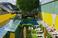 Vienna Sporthotel - Rooftop Pools