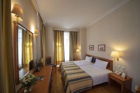 Rex Hotel