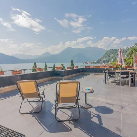 Fontana Penthouse in Fiumelatte