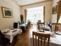 Chester House Guest House - Bữa sáng