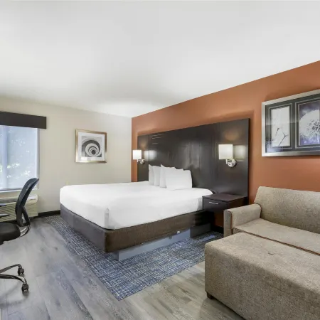 Best Western Plus Lees Summit Hotel  Suites
