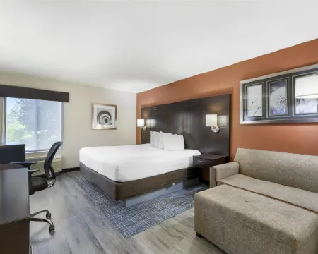 Best Western Plus Lees Summit Hotel  Suites Hotels in Lee's Summit