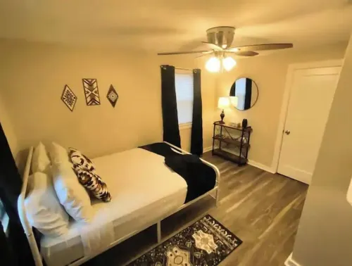 Spacious 3 bedroom apartment close to the City of