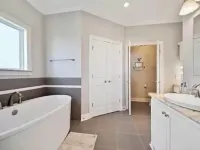 Spacious 4-bedroom home on quiet Gulf Coast beach