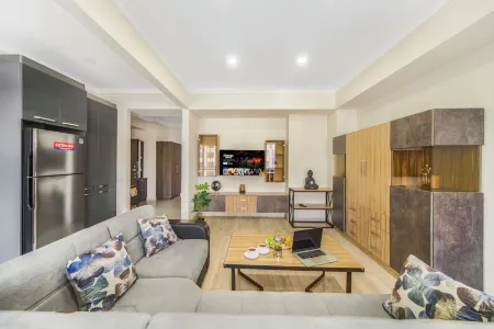 Stay Inn on Koghbatsi STR. 16