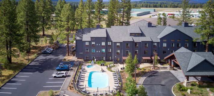 Martis Valley Lodge, Tapestry Collection by Hilton Hoteles en Condado de Nevada