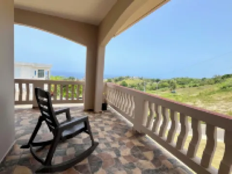 Ocean View House Quebradillas & Rooftop Hoteles en Quebradillas