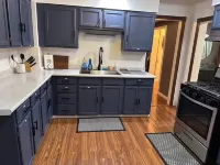 Charming 2-bedroom house in Kokomo w/ WiFi, AC, Hot tub