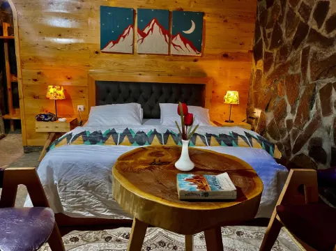 Ridge Inn