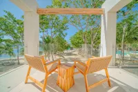Modern Luxury Meets Caribbean Charm 3-Bed, 3-Bath Beachfront Townhome